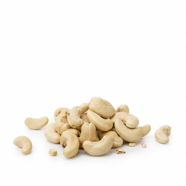 Cashew Nuts W320 Whole Organic